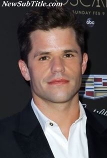 بیوگرافی Charlie Carver