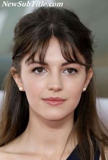 بیوگرافی Ella Hunt