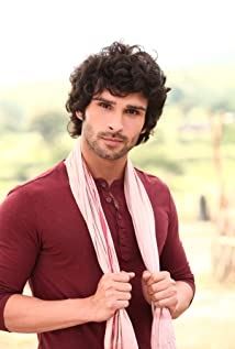 بیوگرافی Girish Taurani