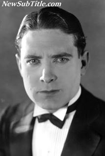 بیوگرافی Lloyd Hughes